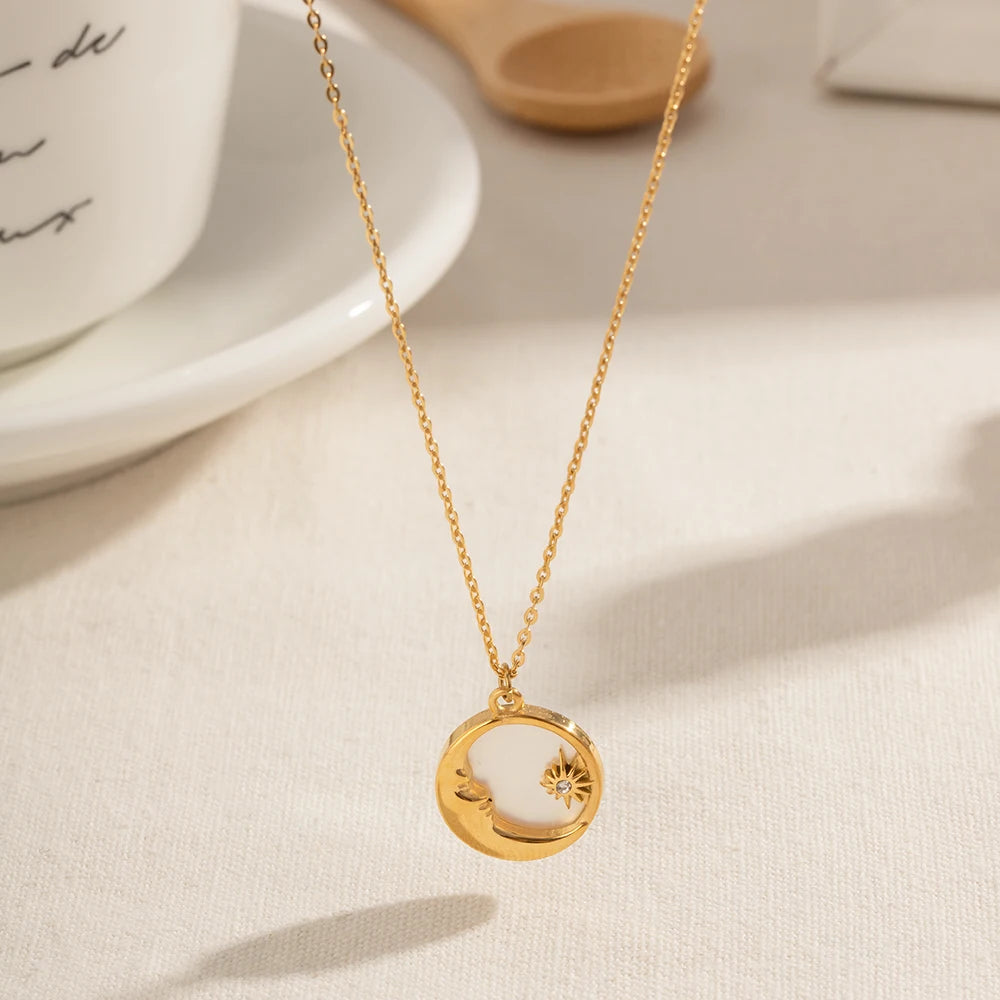 White Shell Star/Moon Pendant Necklace