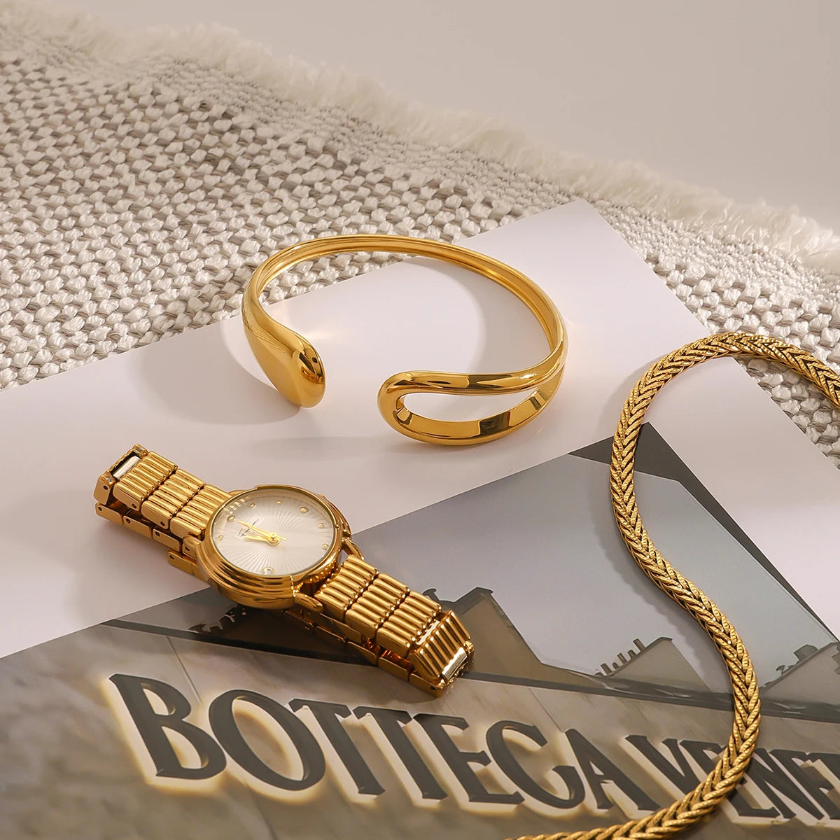 Smooth Geometric Hollow Open Bracelet