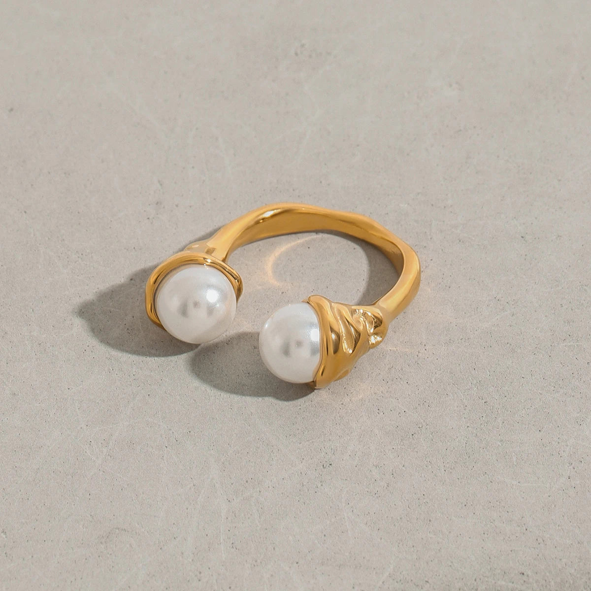Pearl Inlaid Hammer Ring
