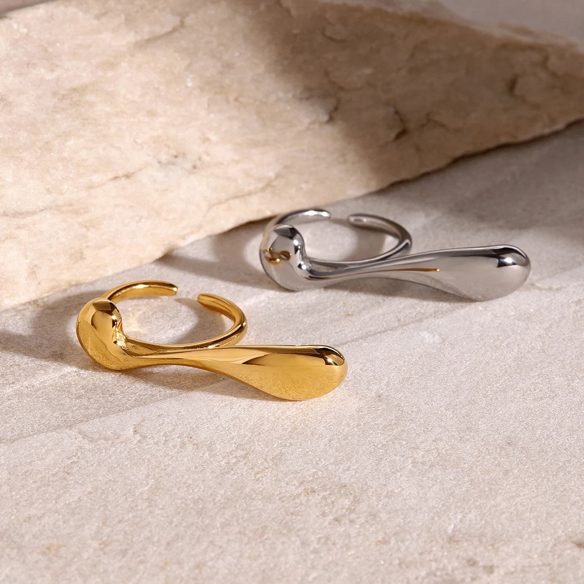 Irregular Curve Water Drop Ring
