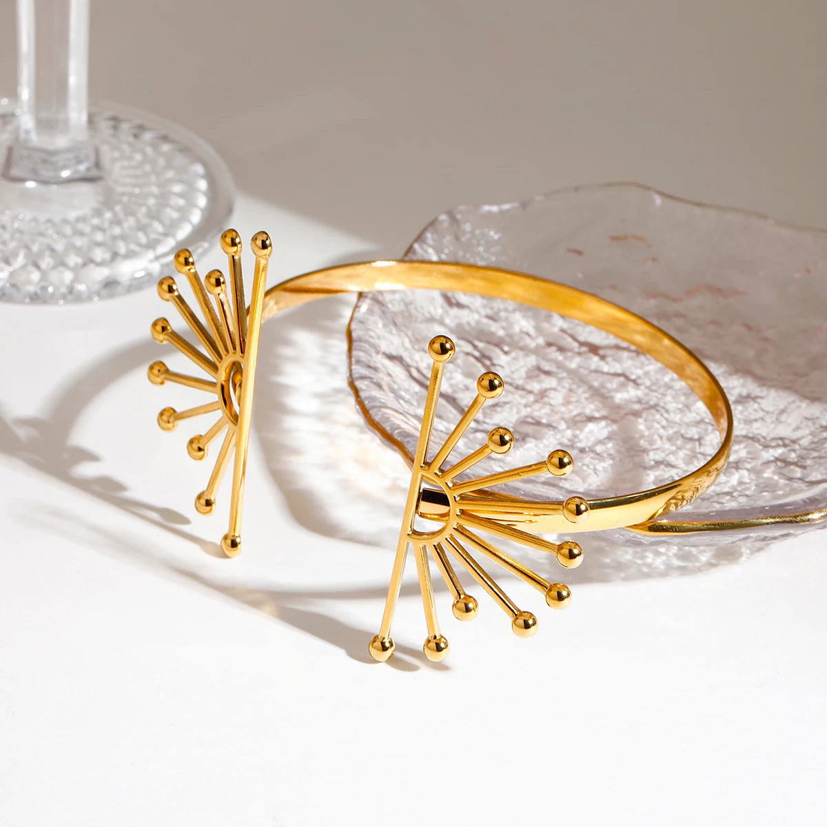 Gold Flower Open Bracelet