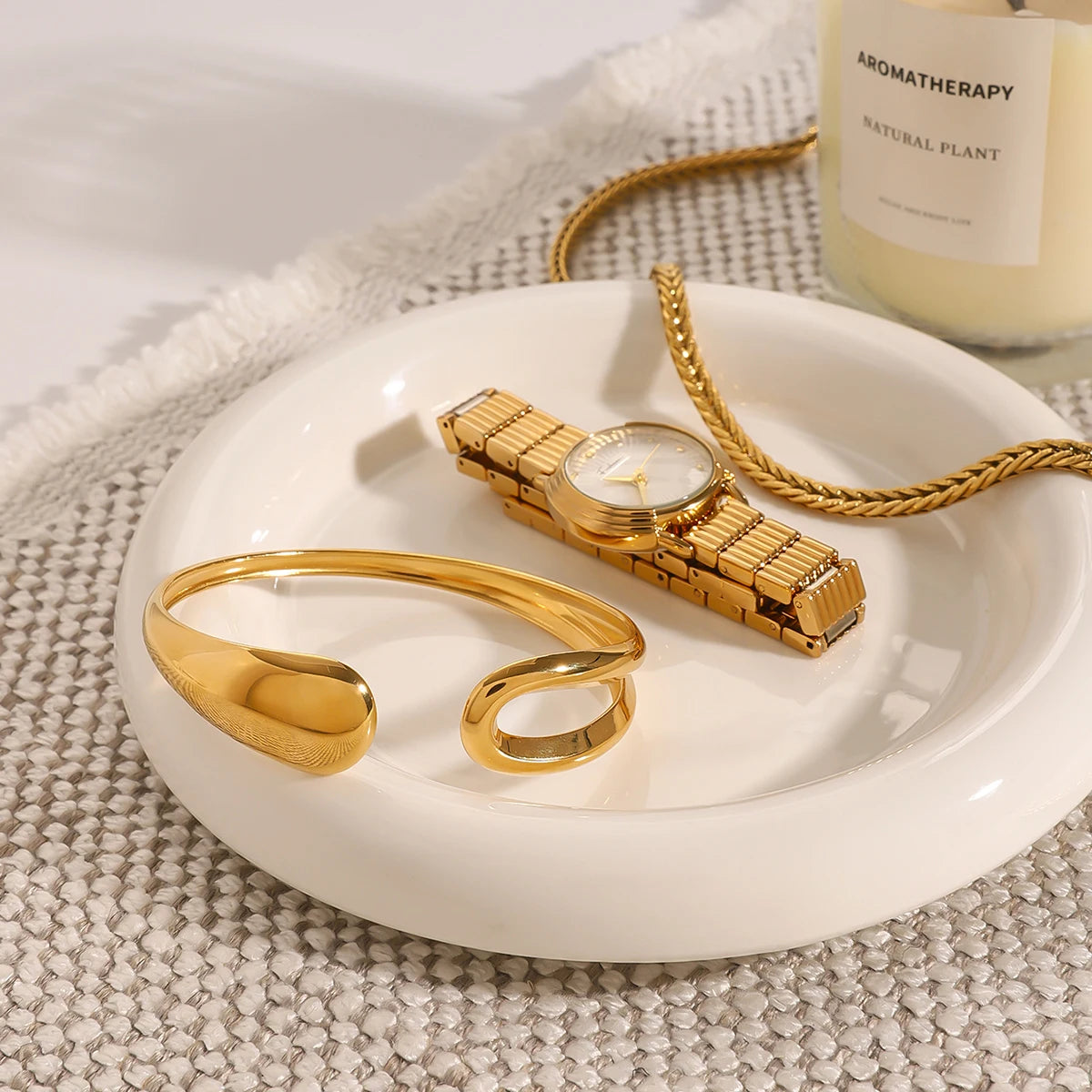 Smooth Geometric Hollow Open Bracelet