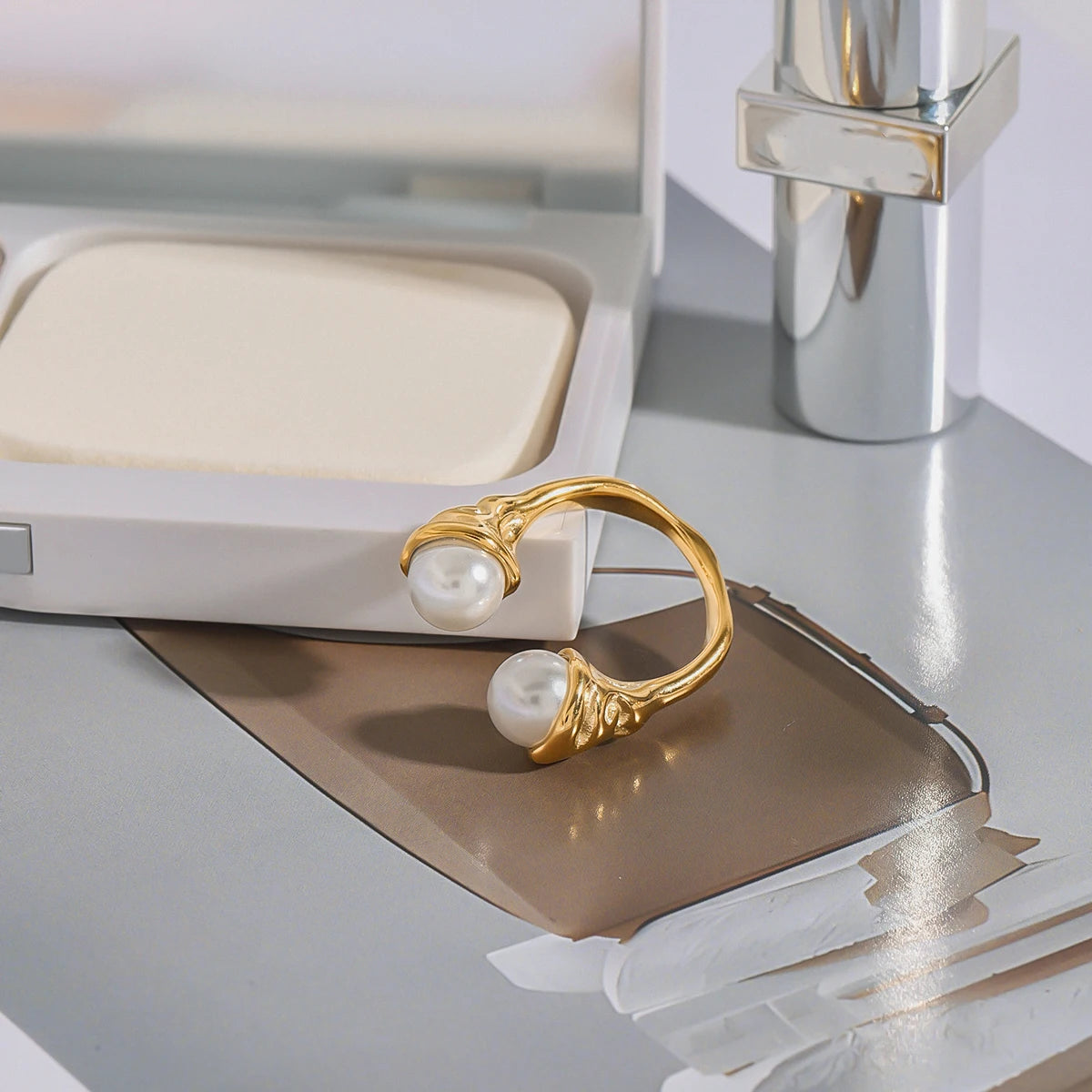 Pearl Inlaid Hammer Ring