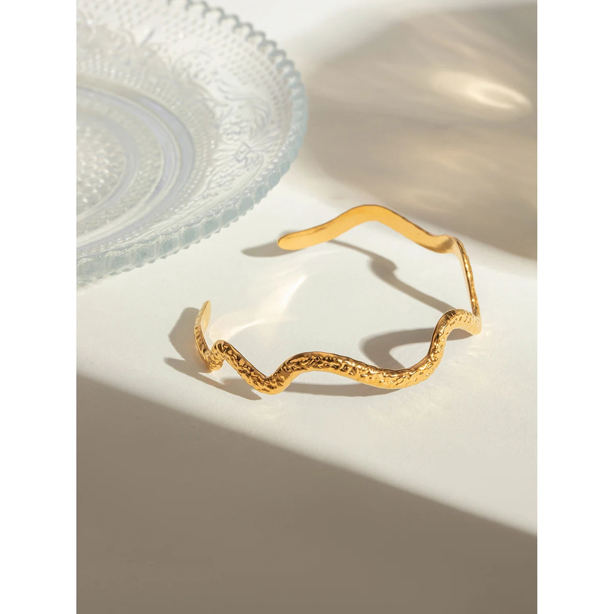Wavy Hammer Grain Bracelet