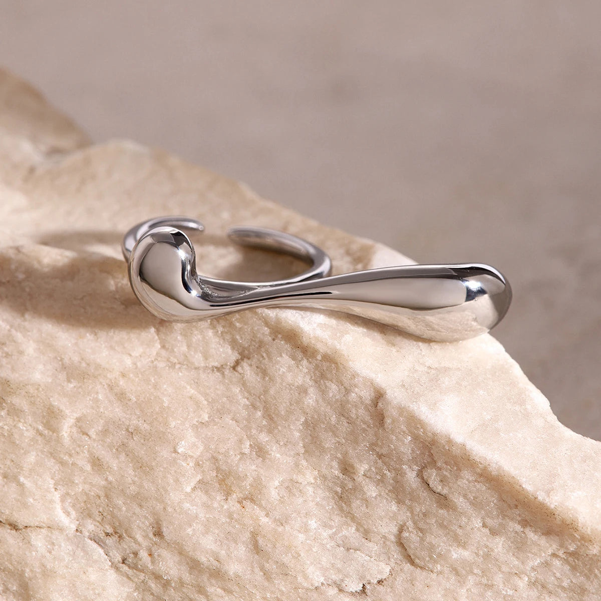 Irregular Curve Water Drop Ring