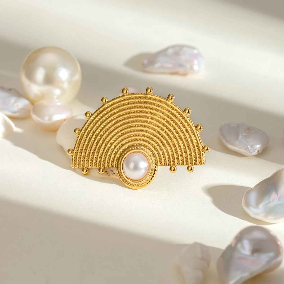 Fan-shaped Opening Ring