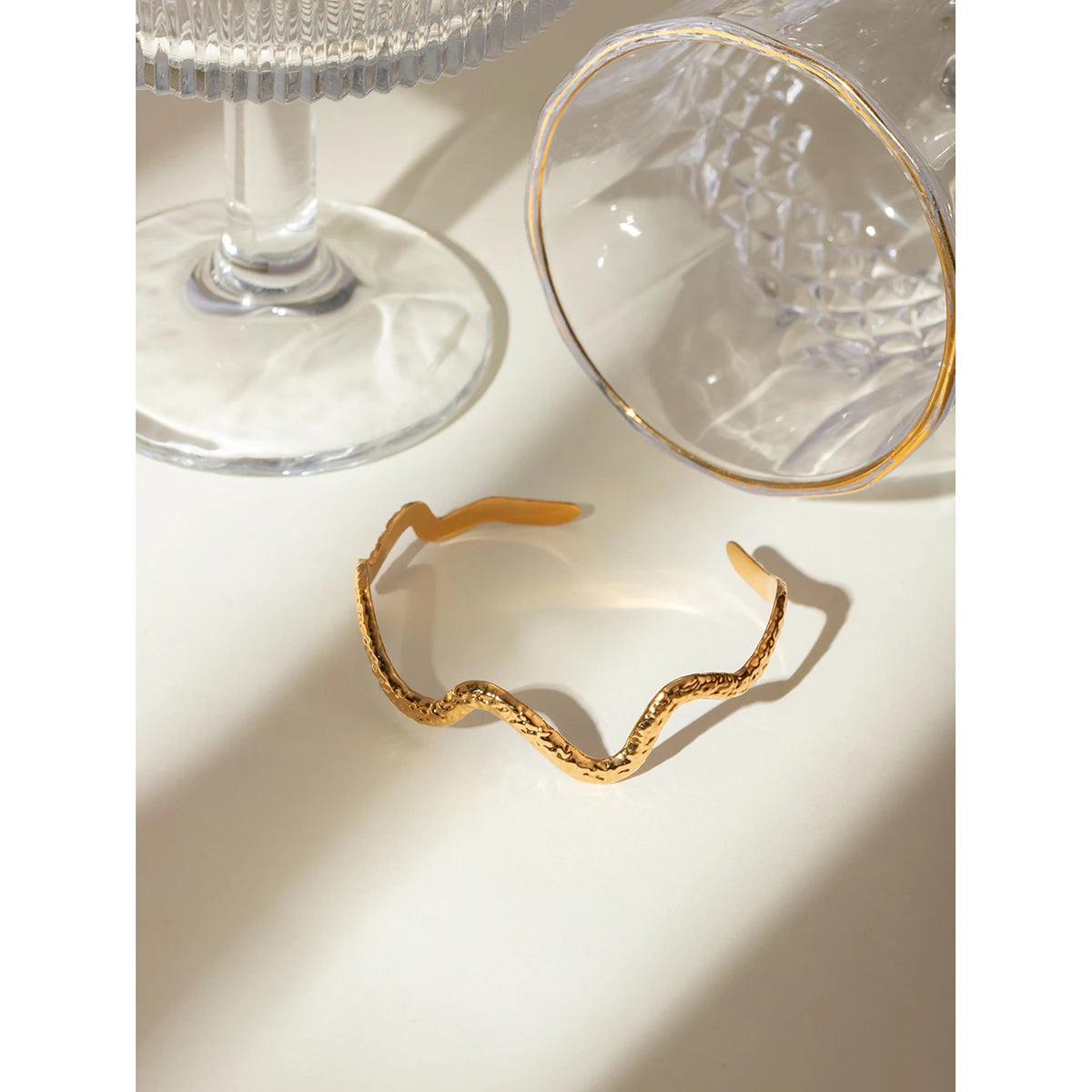 Wavy Hammer Grain Bracelet