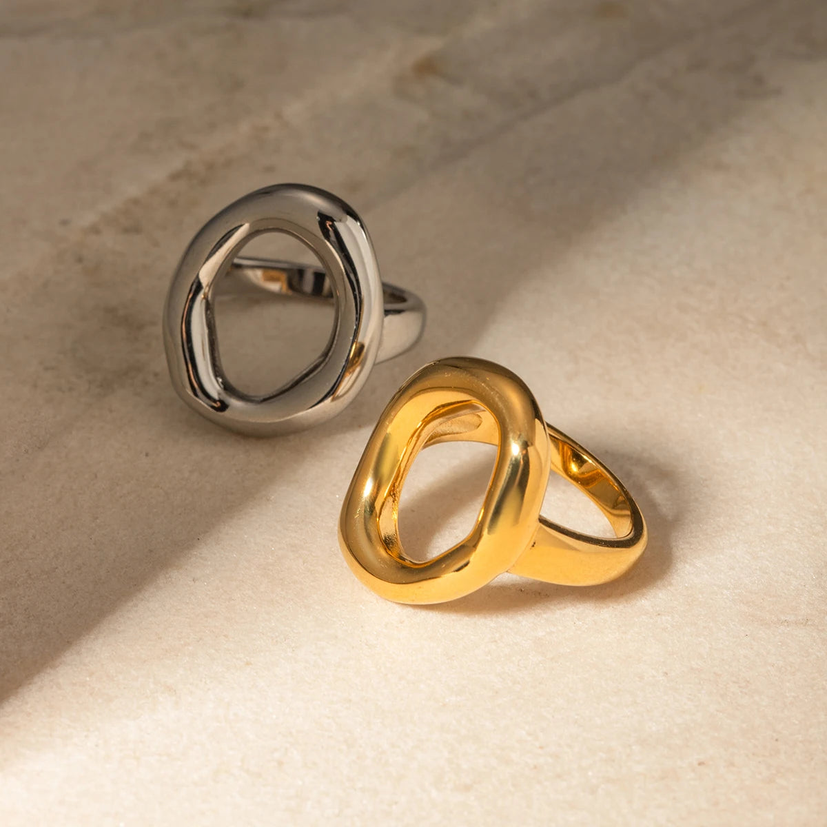 Hollow Oval Ring