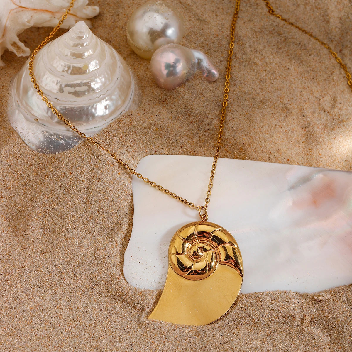 Spiral Conch Pendant Necklace