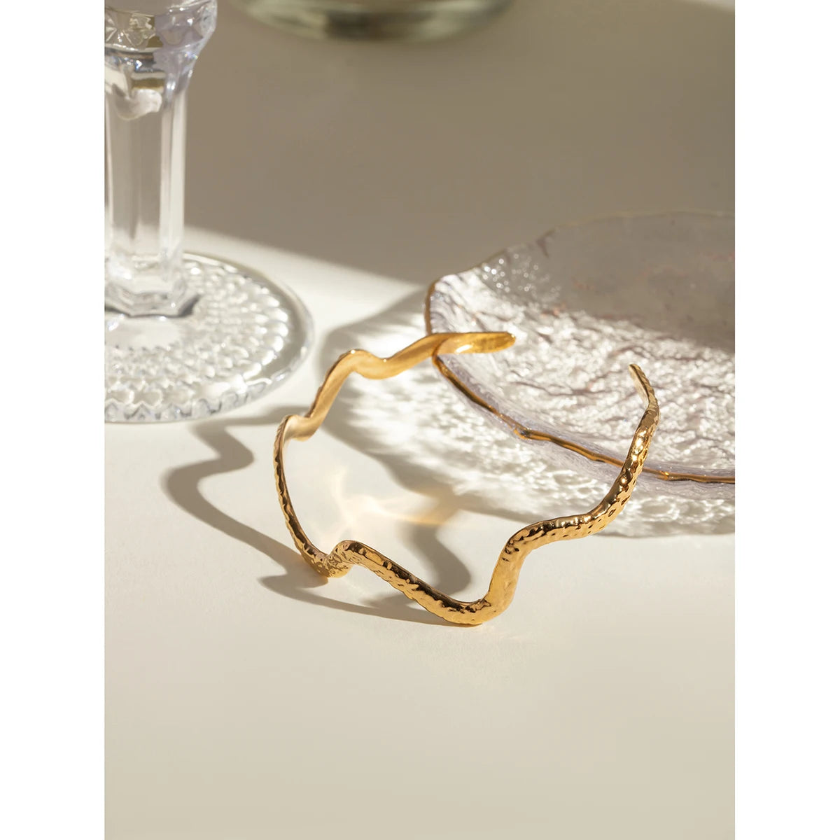 Wavy Hammer Grain Bracelet