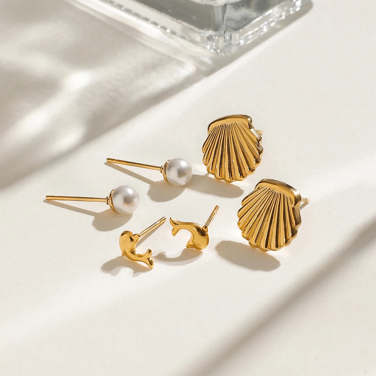 Dolphin Pearl Earring Set