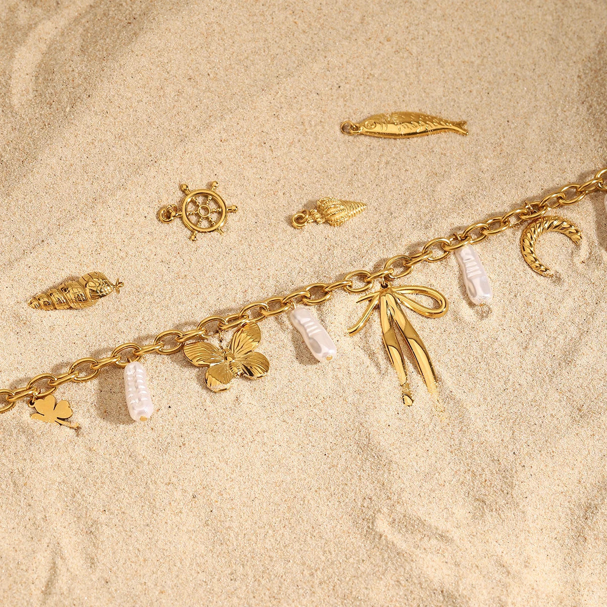 Bow & Pearl Necklace