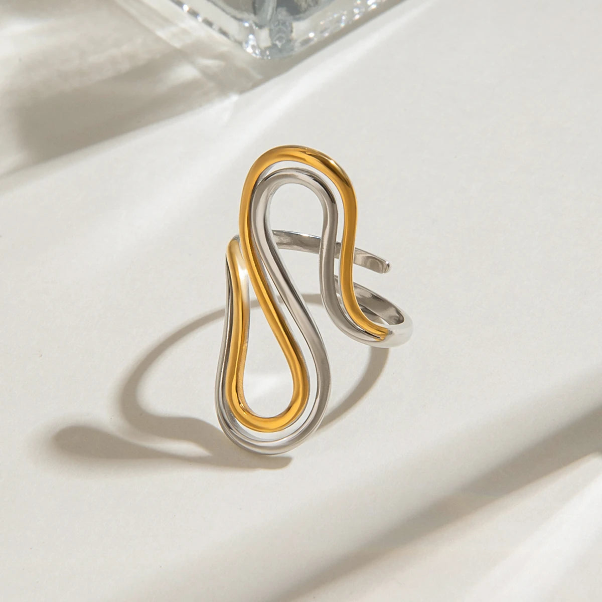 Double-layer S-shaped Ring