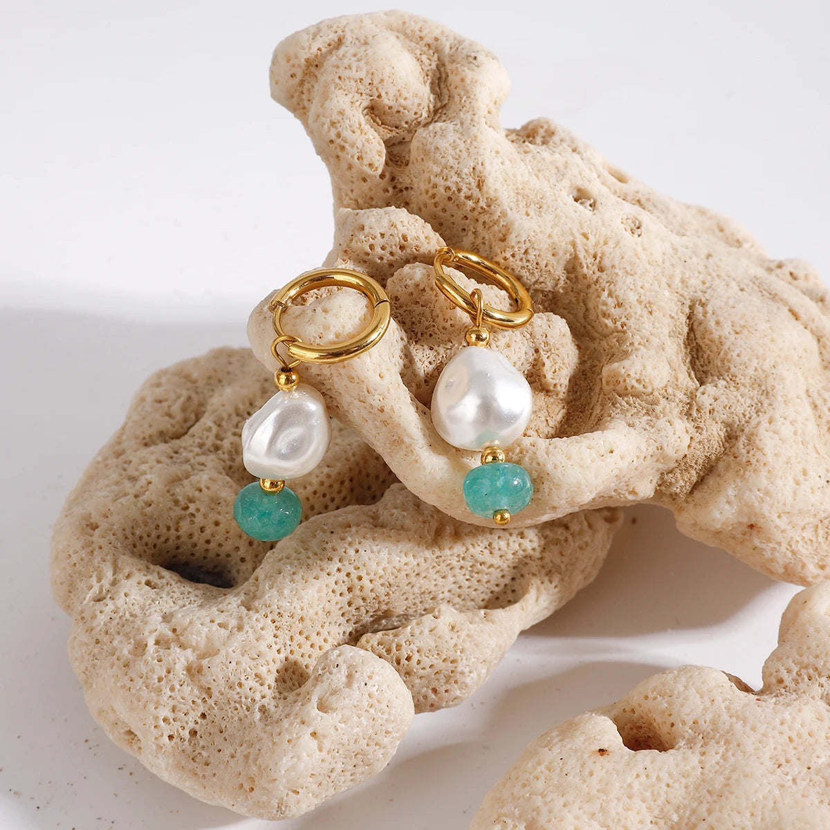 Pearl Green Stone Earring