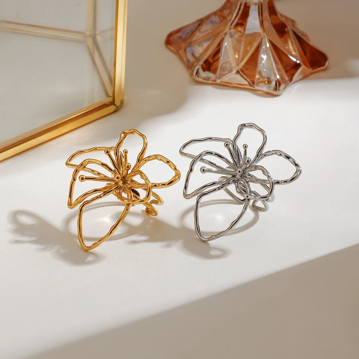 Pattern Flower Ring