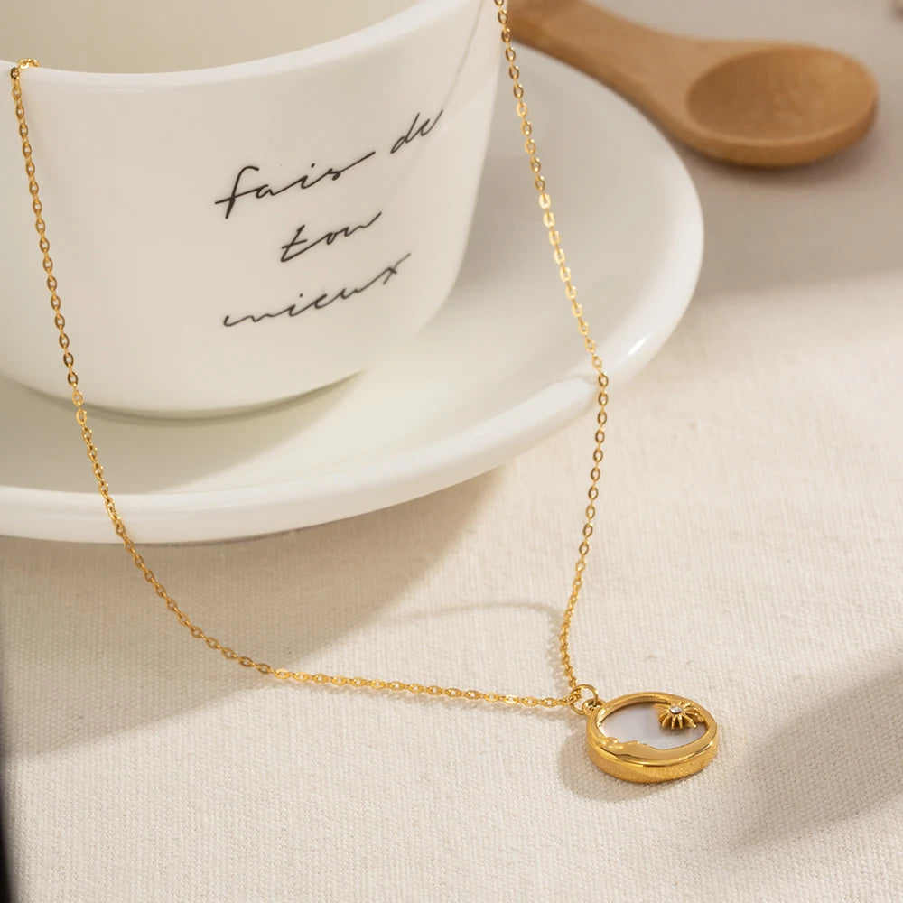 White Shell Star/Moon Pendant Necklace