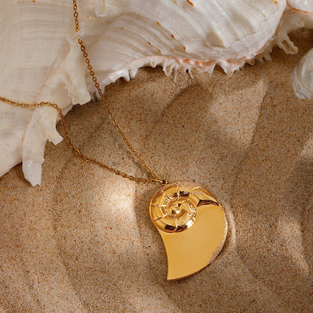 Spiral Conch Pendant Necklace