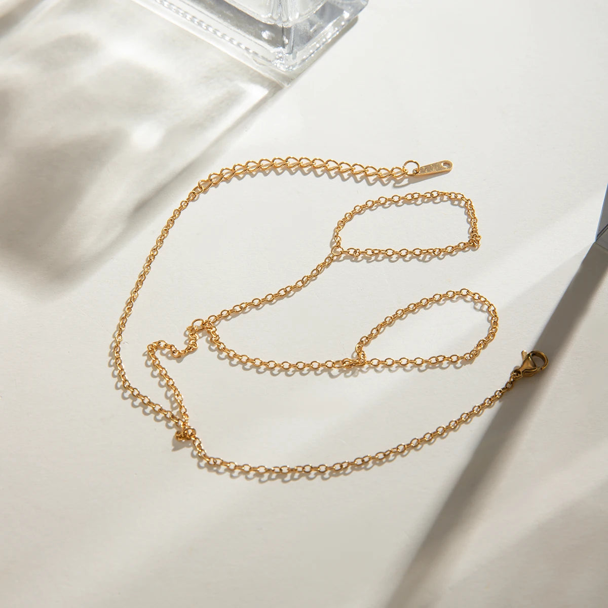 Gold Finger Linked Bracelet Chain