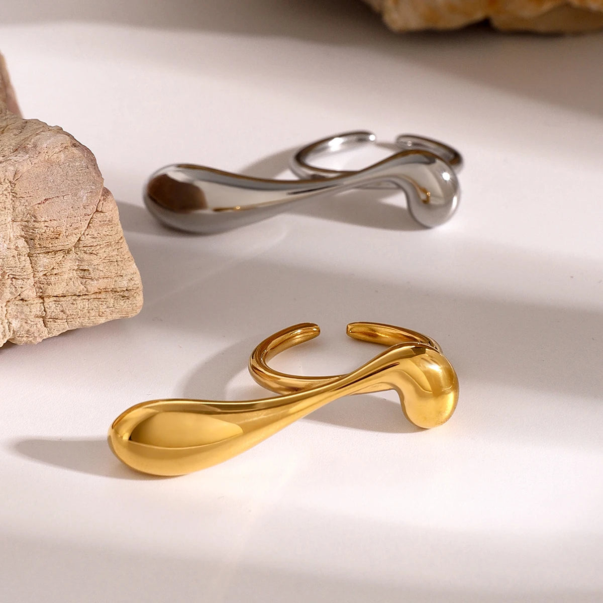 Irregular Curve Water Drop Ring