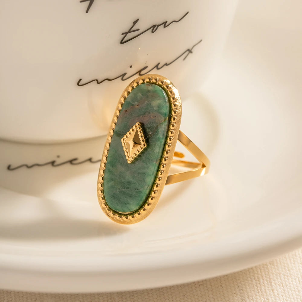 Vintage Oval Open Stone Ring