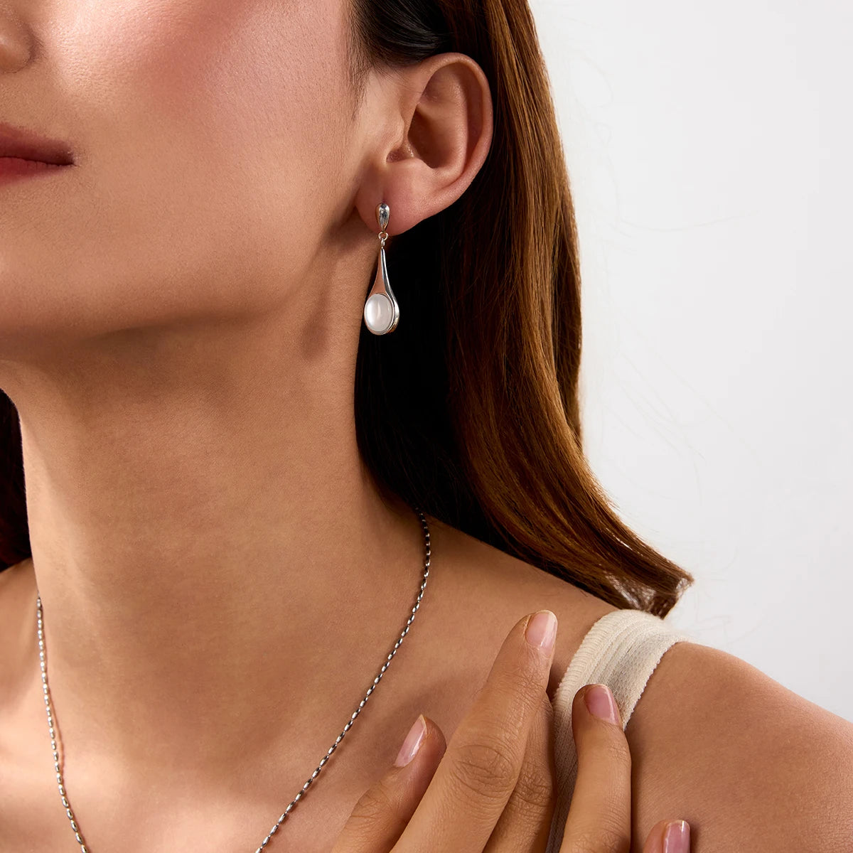 Elegant Drop Pendant Earrings