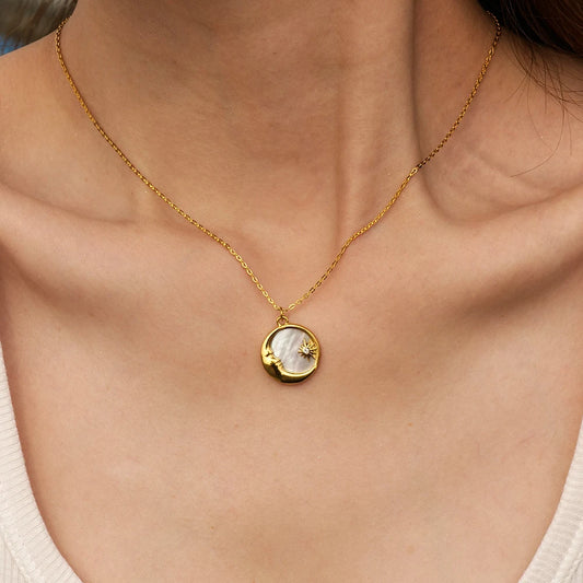 White Shell Star/Moon Pendant Necklace