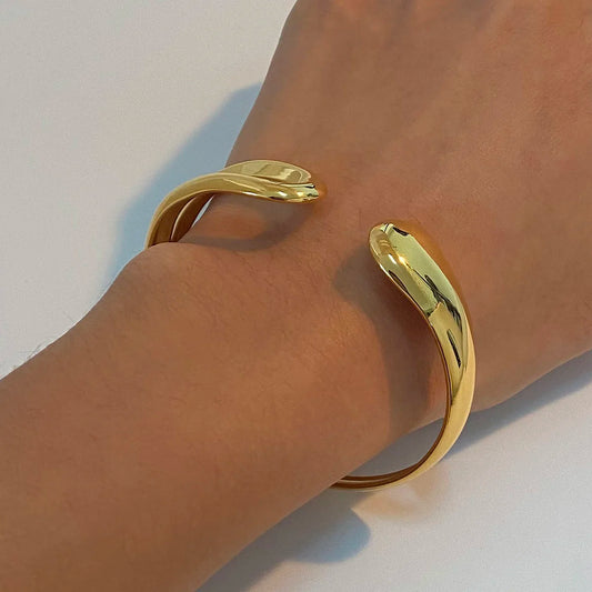 Smooth Geometric Hollow Open Bracelet
