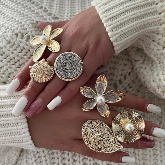 Beach Flower Ring