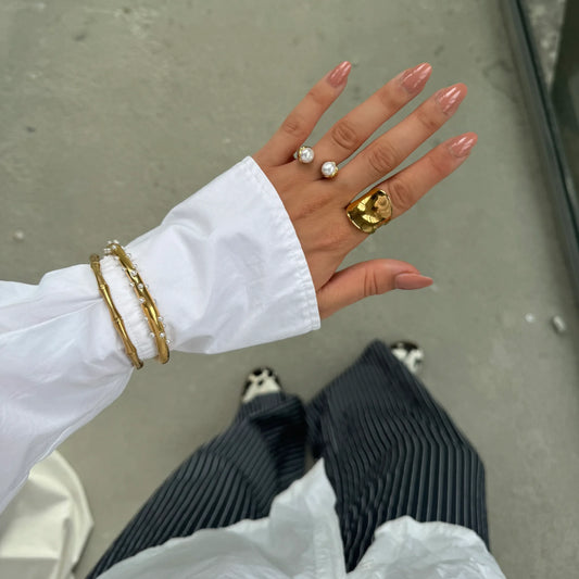 Pearl Inlaid Hammer Ring