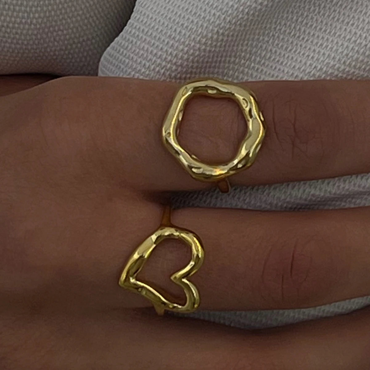 Hollow Oval Ring