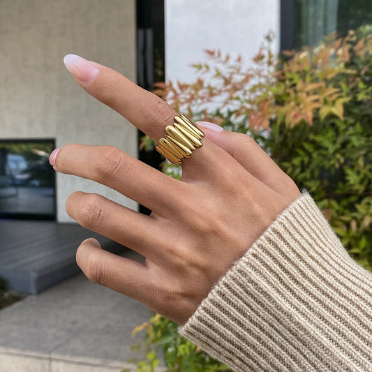 Gold Glossy Water Drop Ring