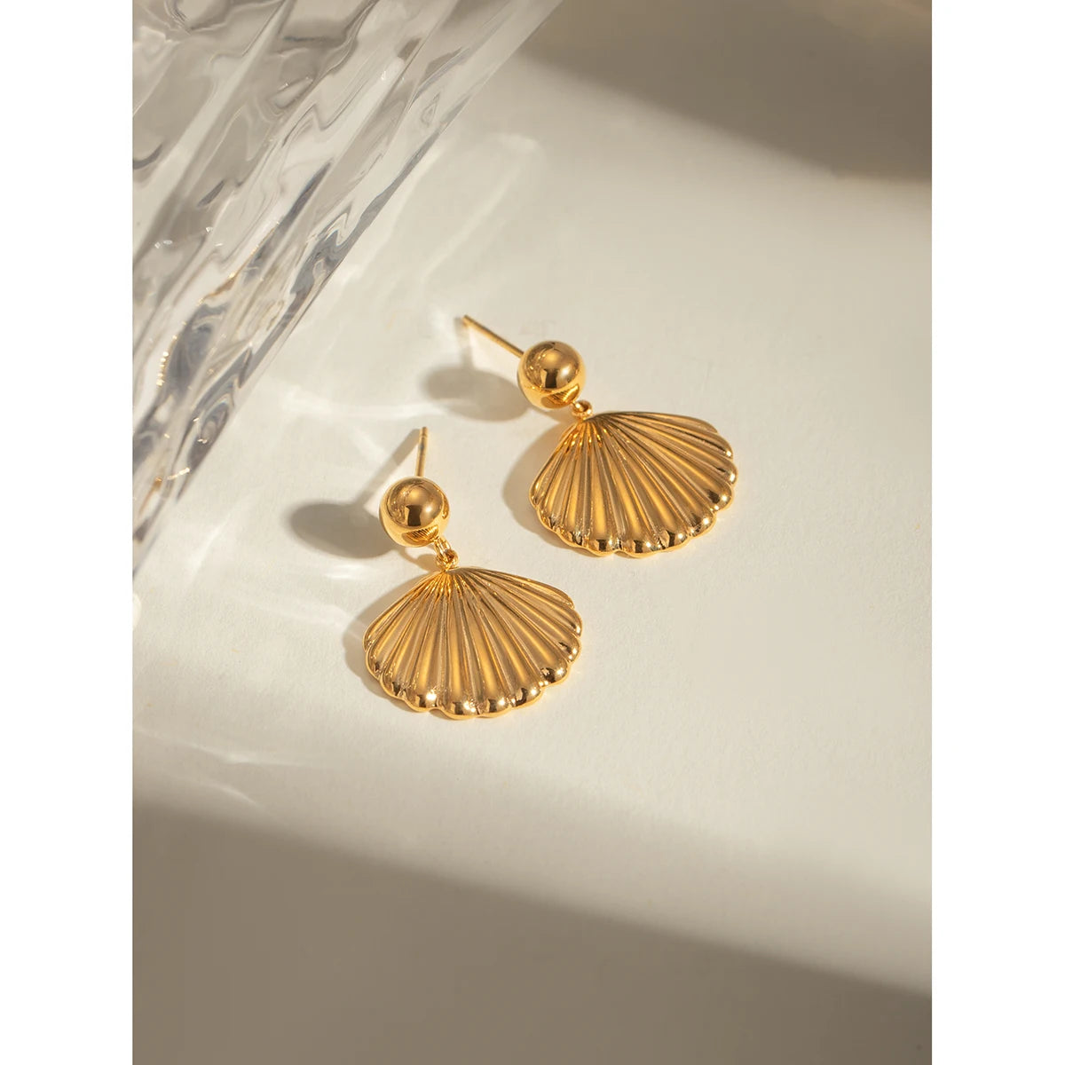 Gold Shell Earring