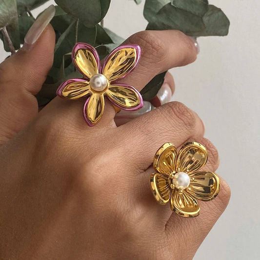 Flower Inlaid Glass Pearl Ring