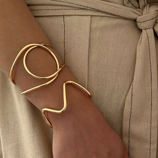 Gold Smooth Wrapped Bangle Bracelet