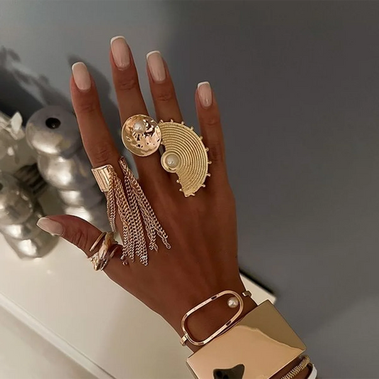 Fan-shaped Opening Ring